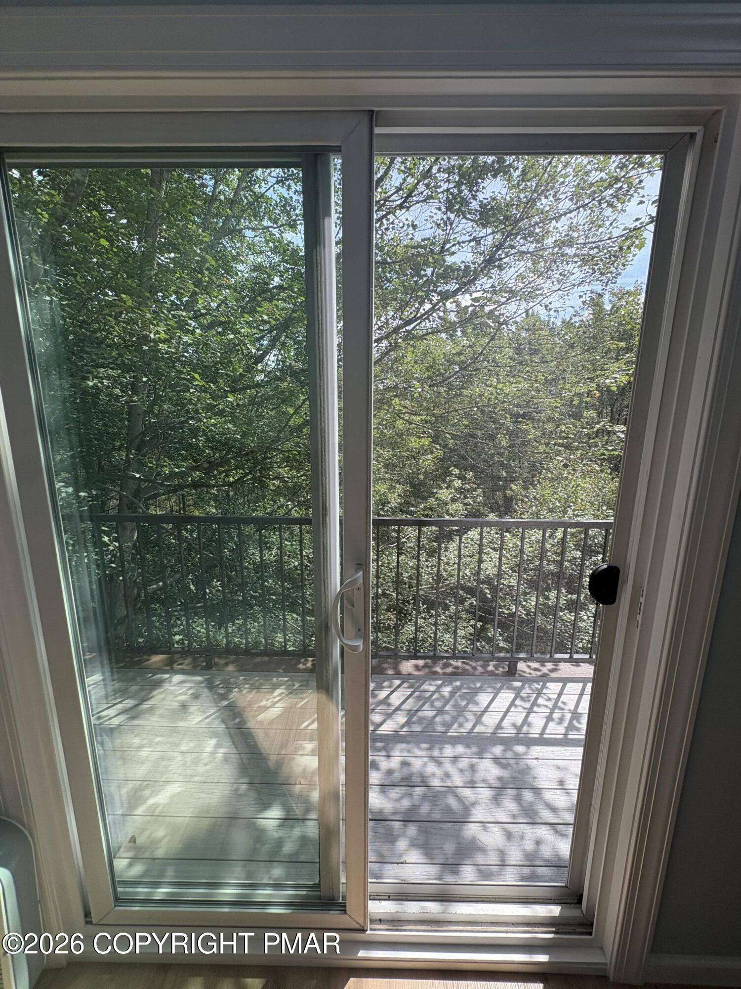 1388 Glade Drive S Property Photo 14