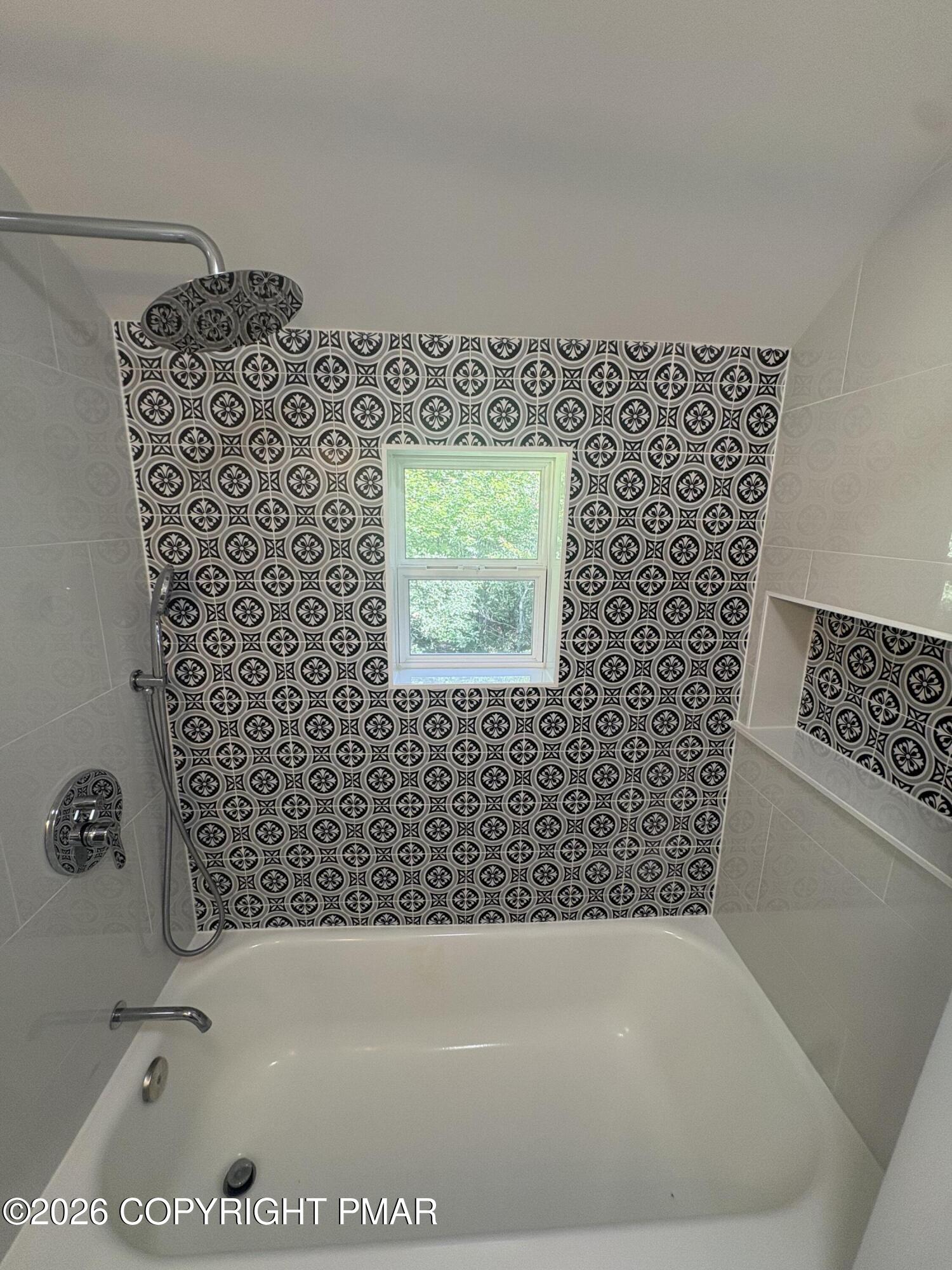 1388 Glade Drive S Property Photo 17