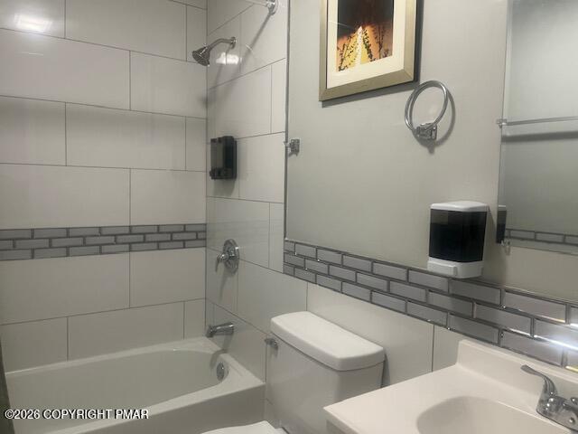 8465 Bumble Bee Way Property Photo 12