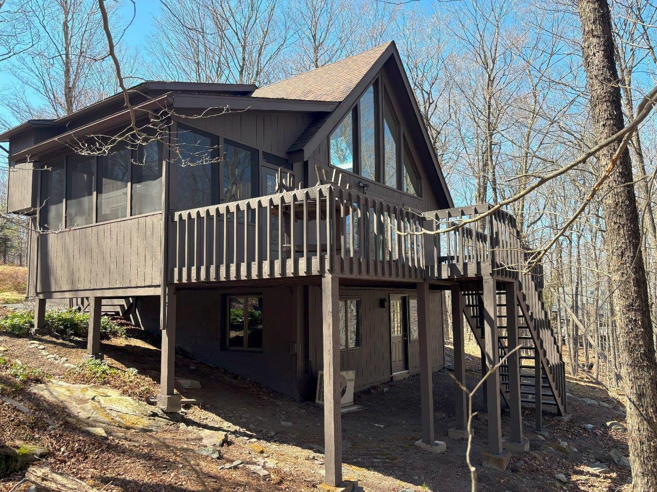 113 Mountainside Drive Property Photo 1