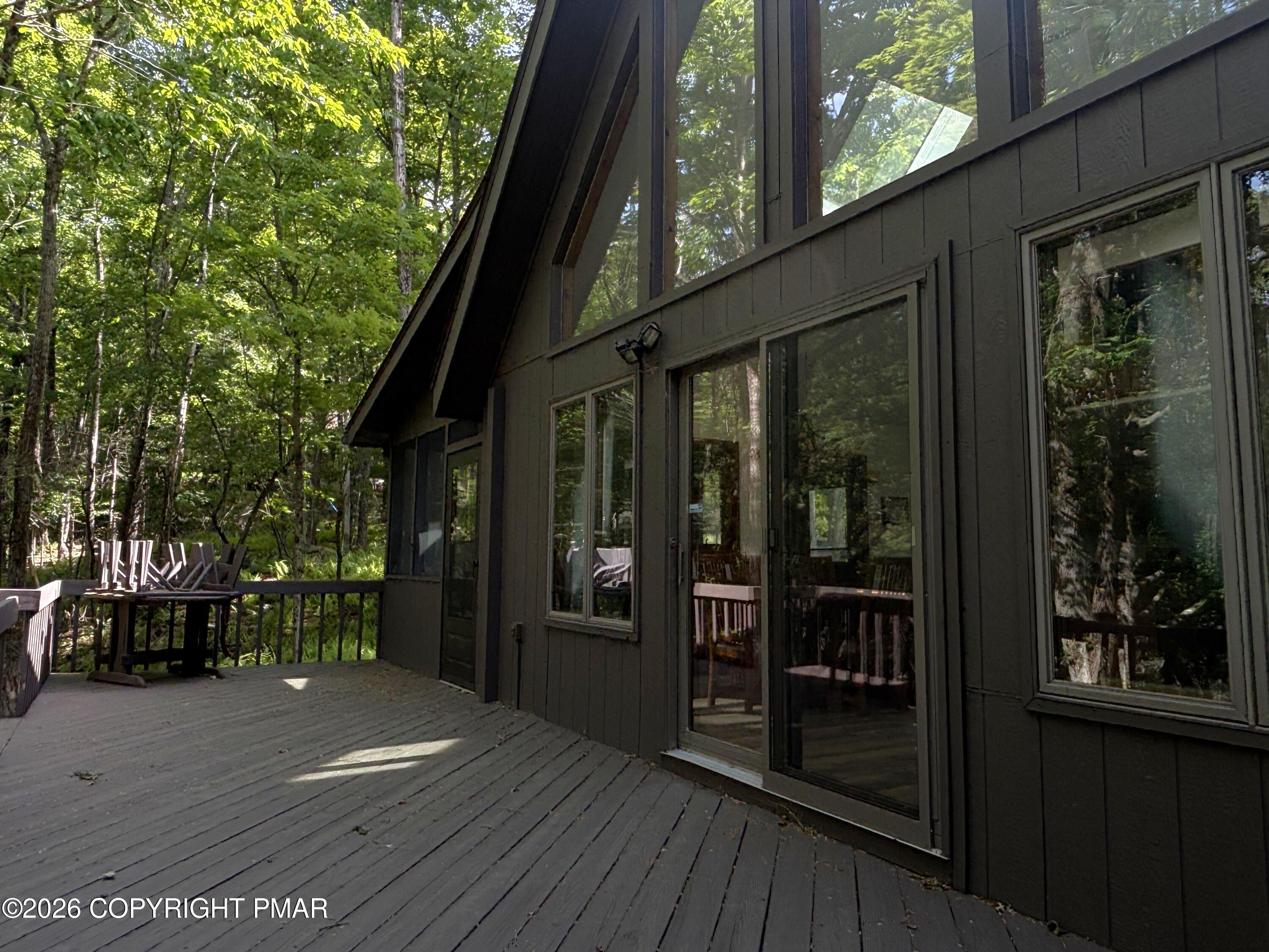 113 Mountainside Drive Property Photo 12