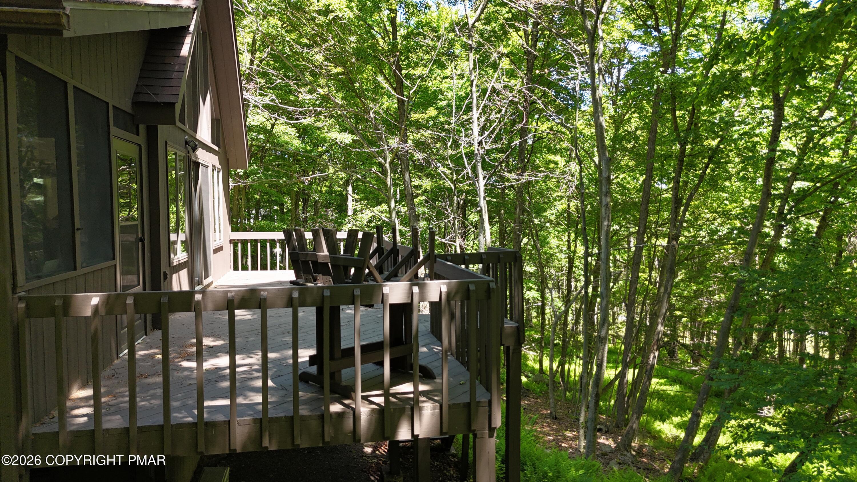 113 Mountainside Drive Property Photo 14