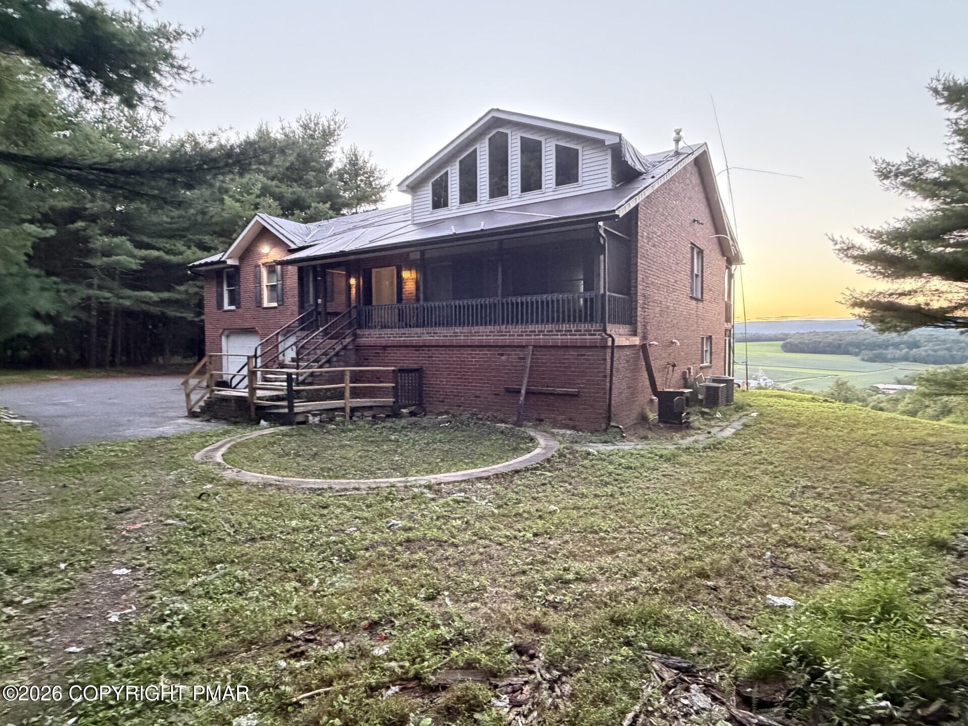 189 Turkey Ridge Drive Property Photo 7