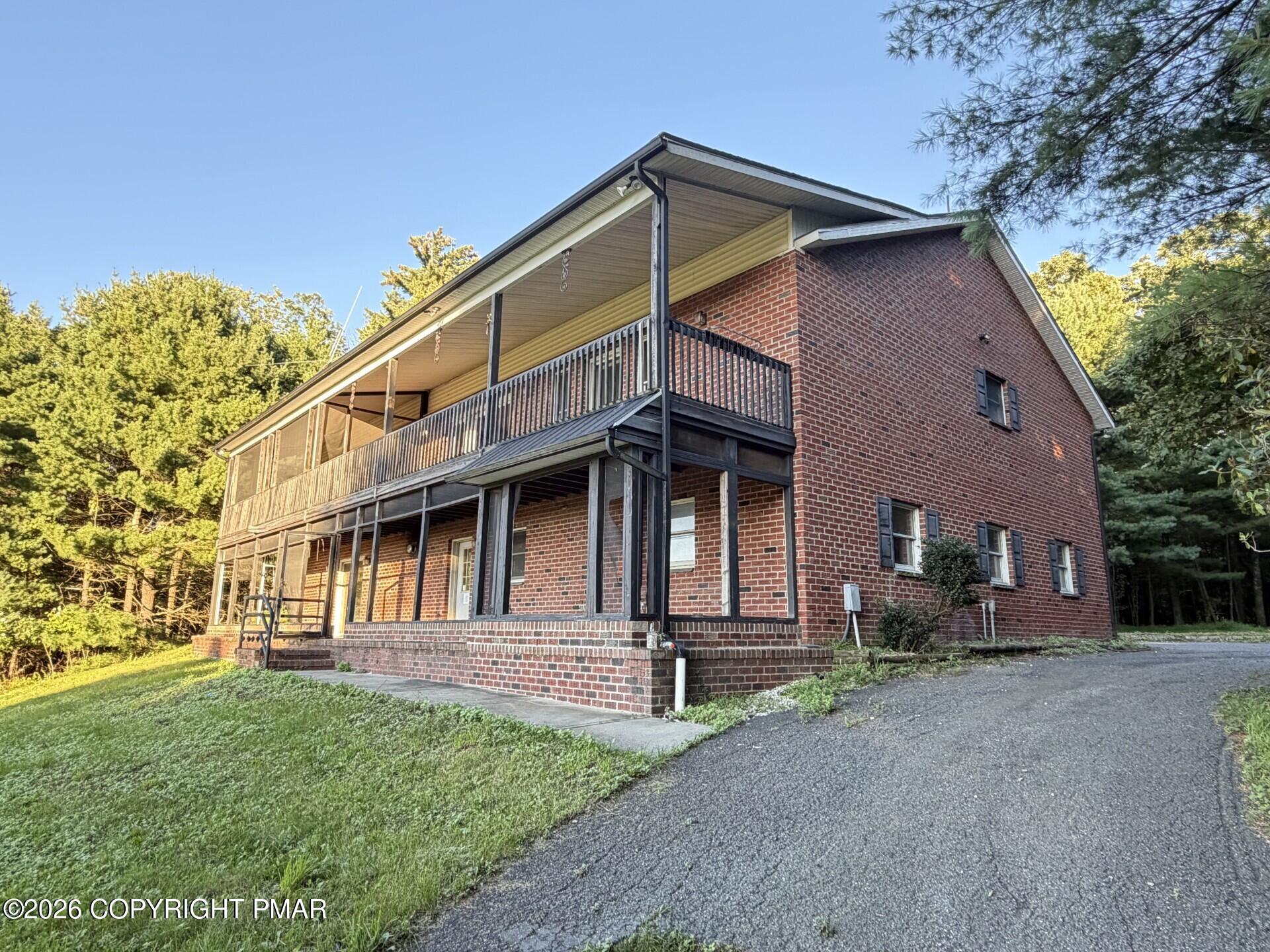189 Turkey Ridge Drive Property Photo 14