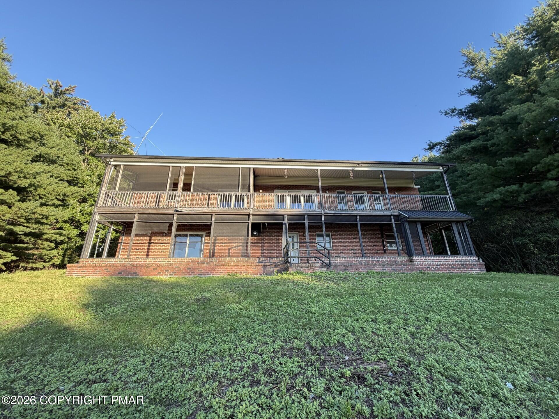 189 Turkey Ridge Drive Property Photo 16