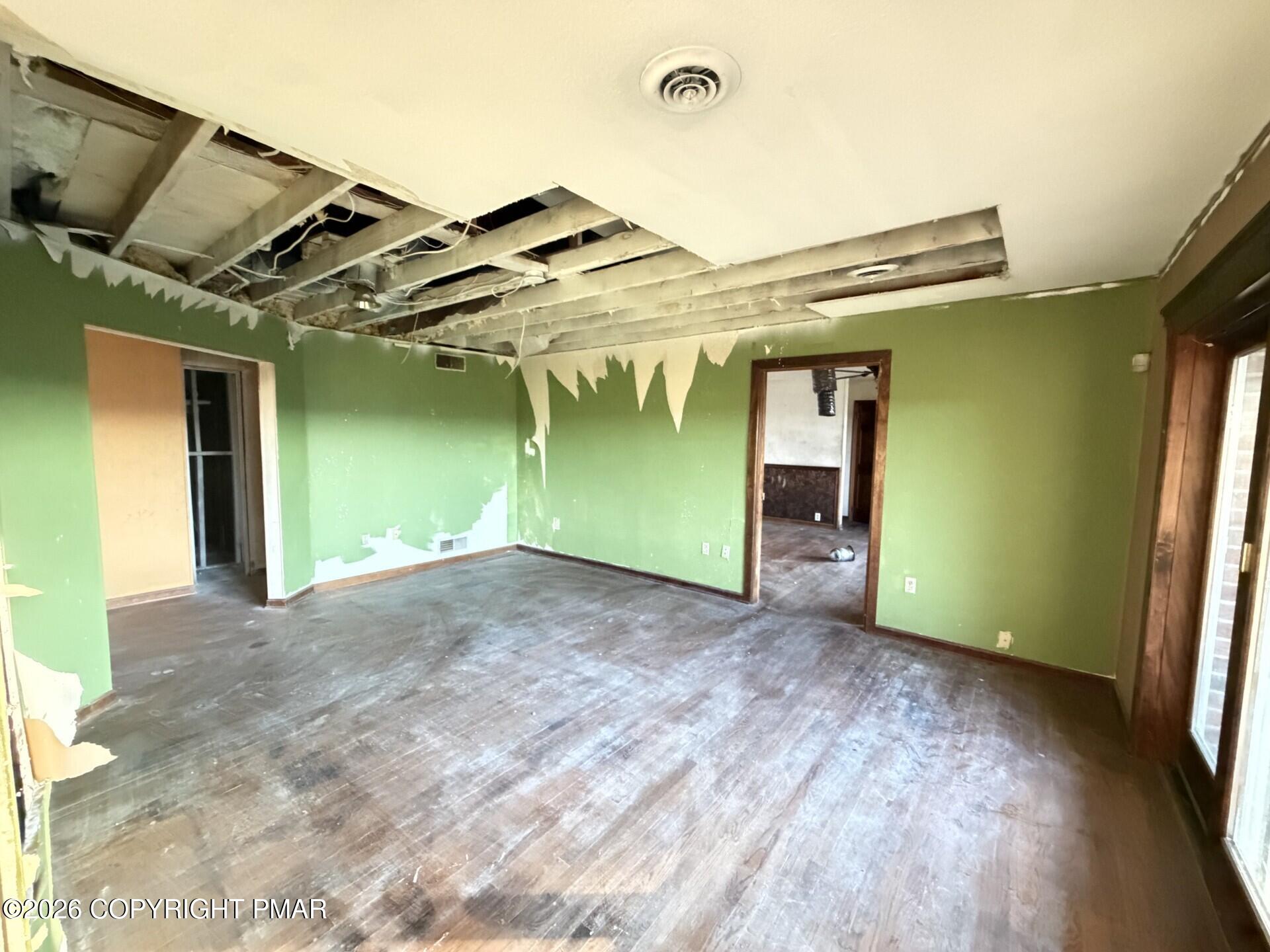 189 Turkey Ridge Drive Property Photo 31