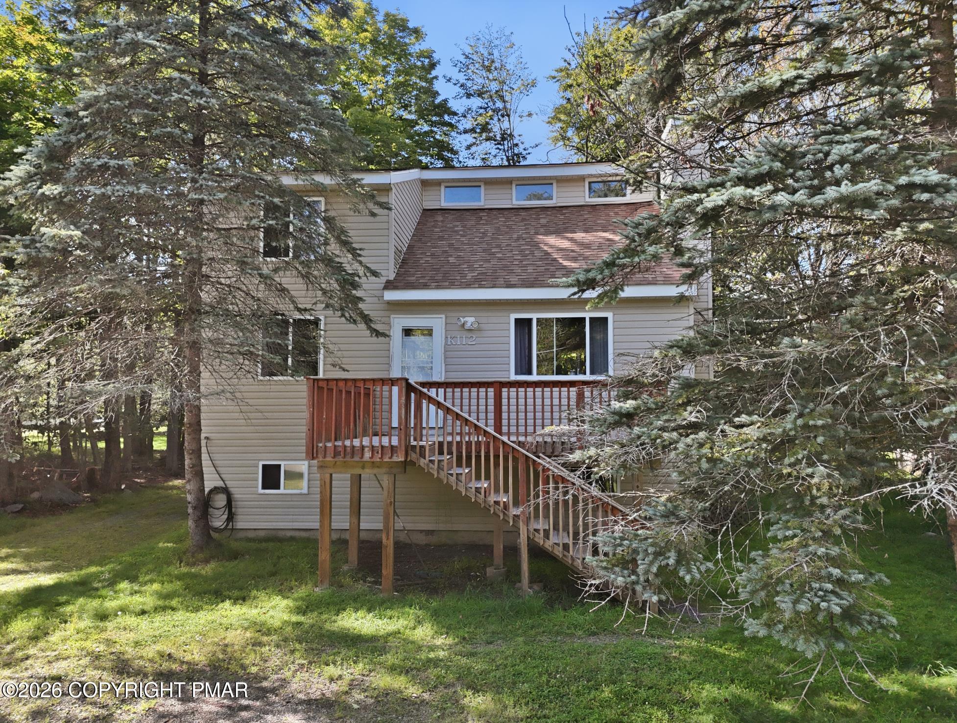 1063 Knollwood Drive Property Photo 2