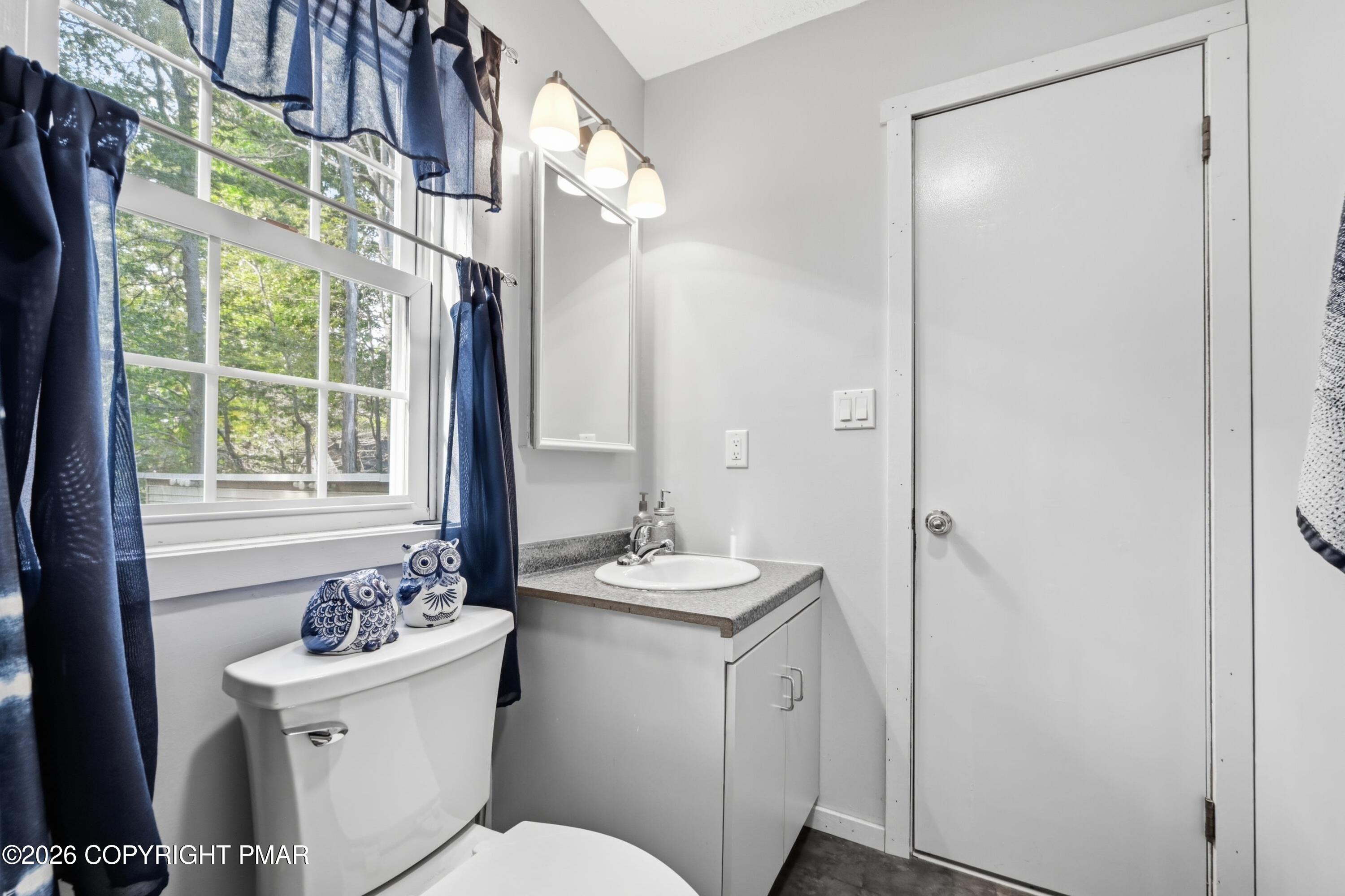 1063 Knollwood Drive Property Photo 16