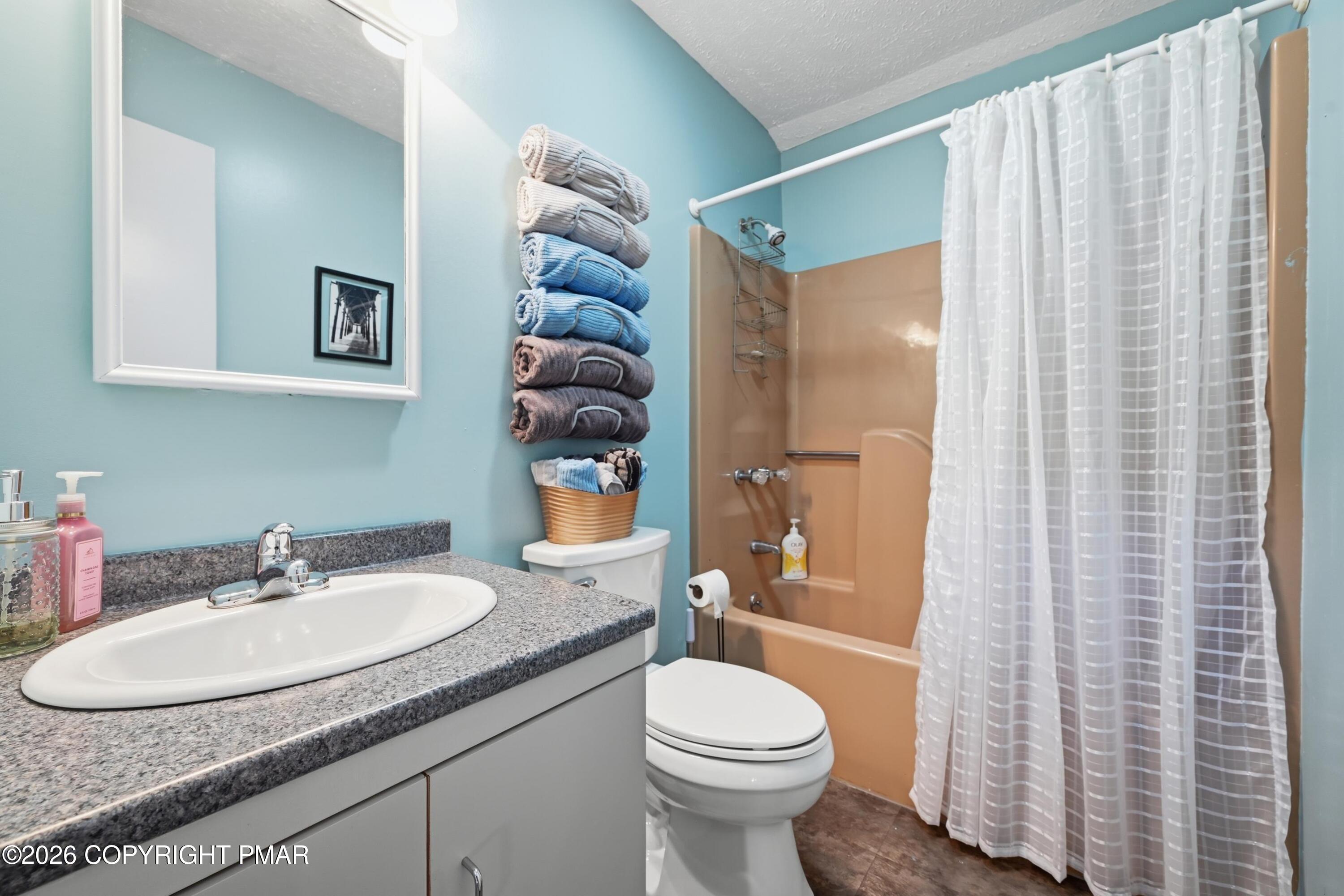 1063 Knollwood Drive Property Photo 31