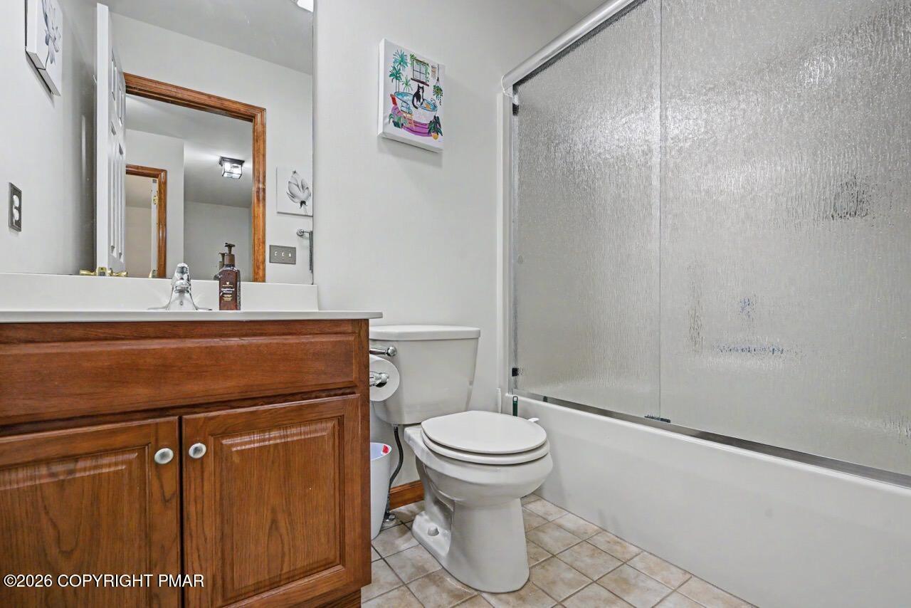 15 Lakeside Lane Property Photo 36