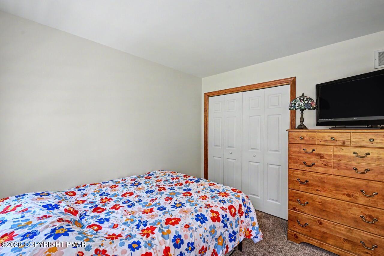 15 Lakeside Lane Property Photo 40