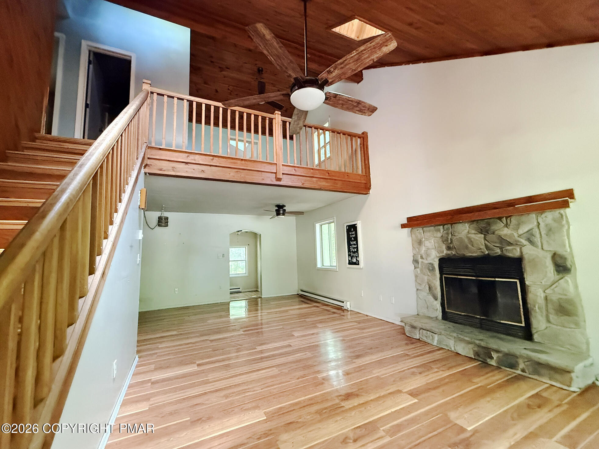 2174 Eagle Path Property Photo 4