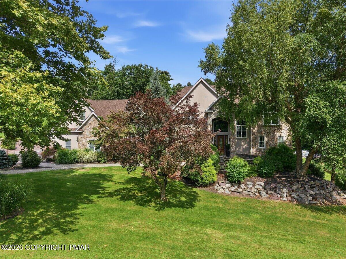 150 Kettle Ridge Drive Property Photo 3