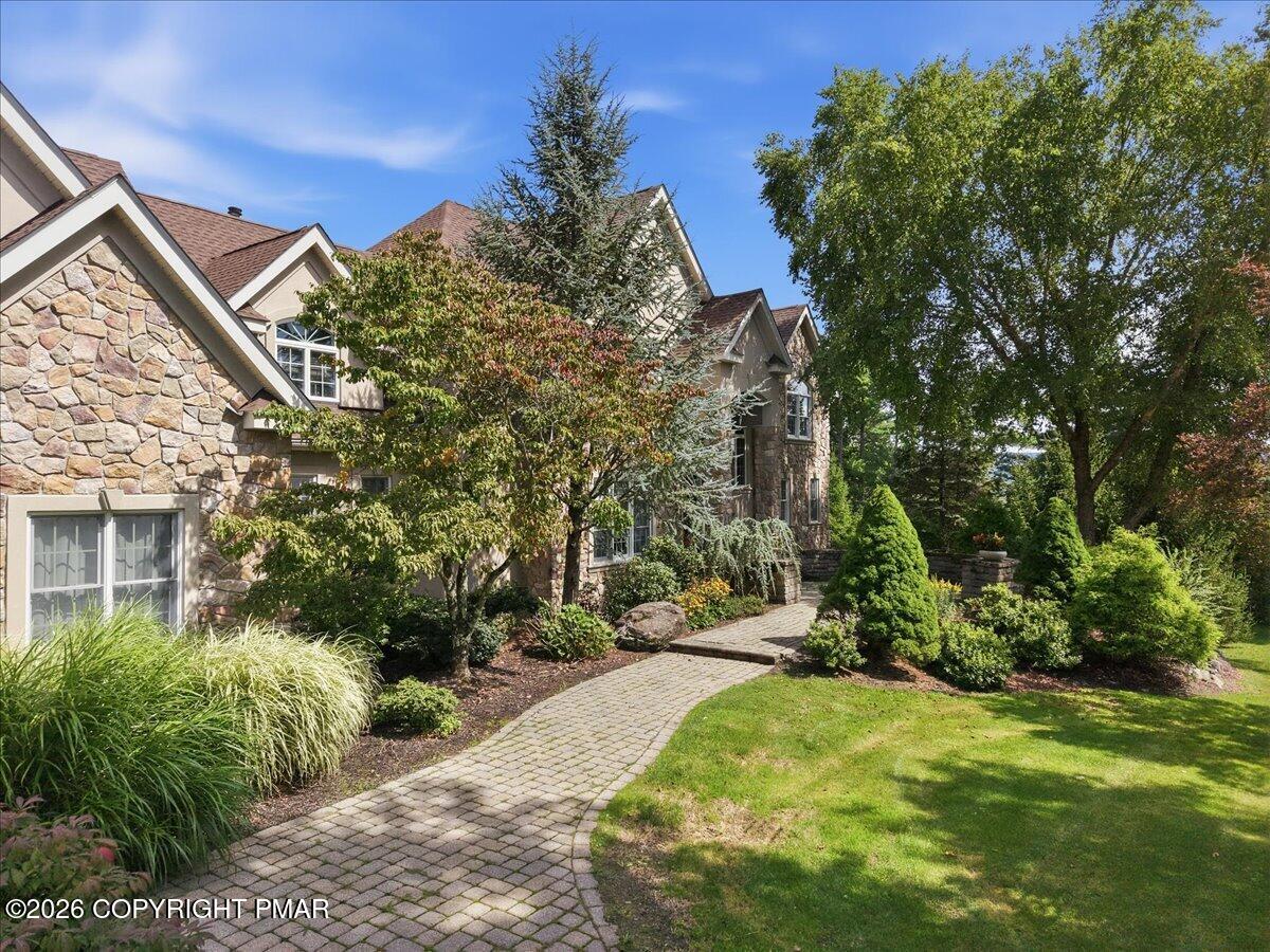 150 Kettle Ridge Drive Property Photo 8