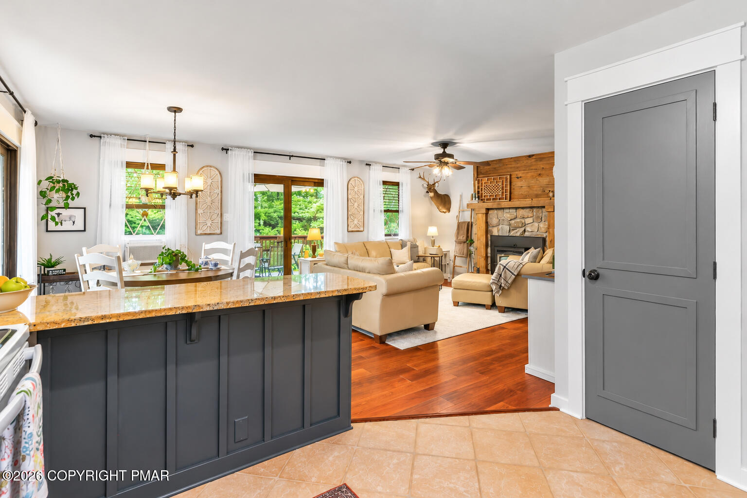 175 Deer Trail Drive Property Photo 14