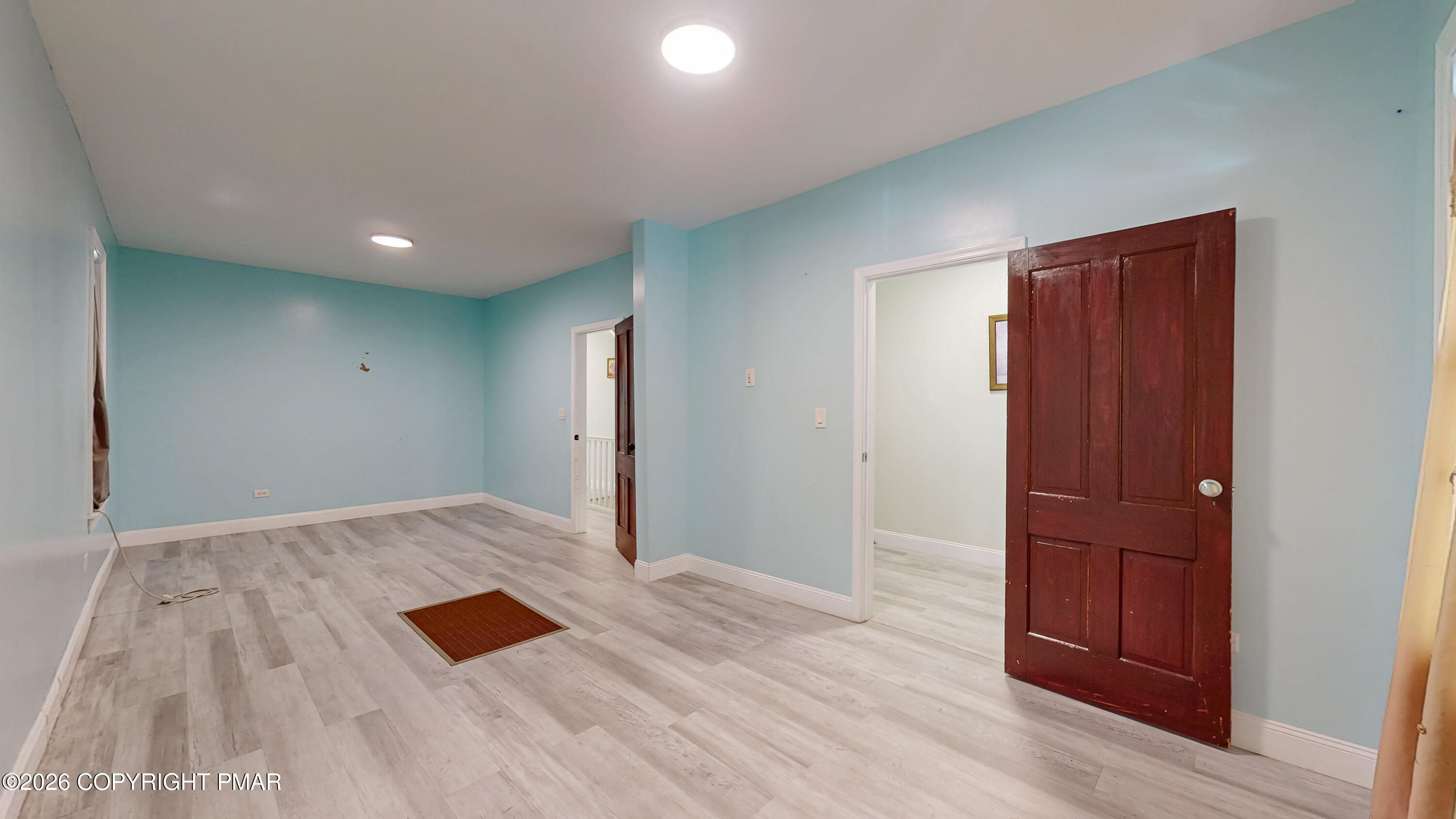 913 Sarah Street Property Photo 12