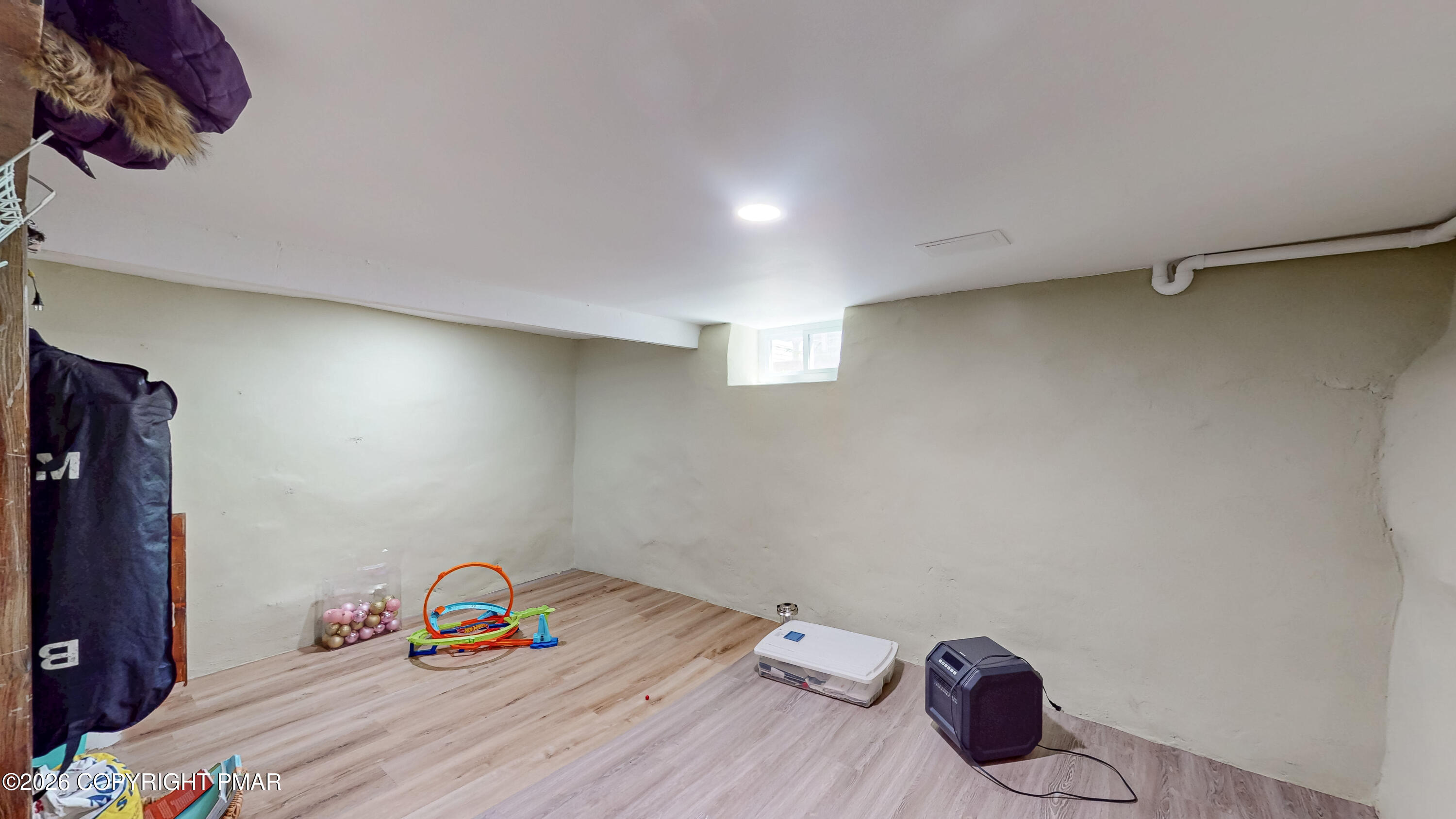 913 Sarah Street Property Photo 25
