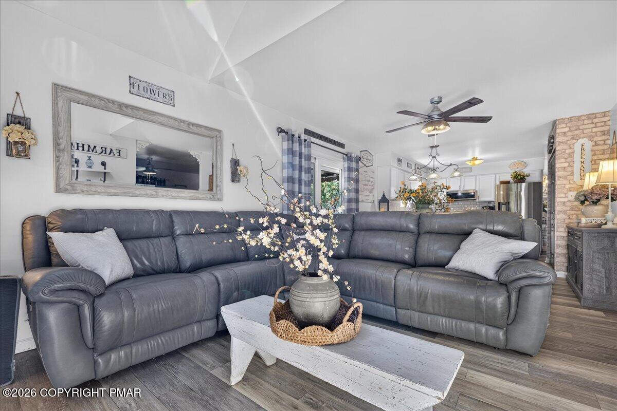 151 Colleen Drive Property Photo 14