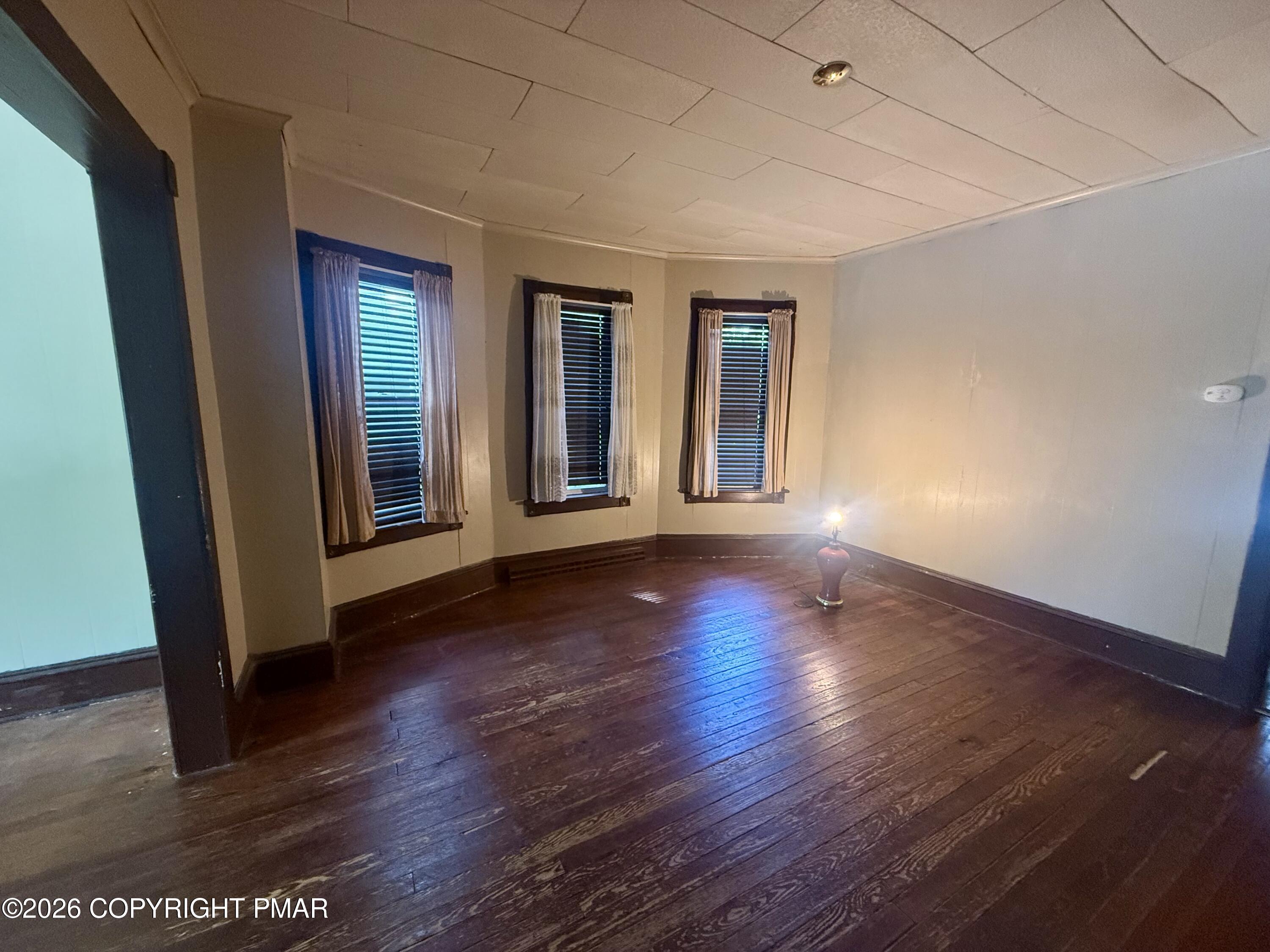 26-28 N Green Street Property Photo 10