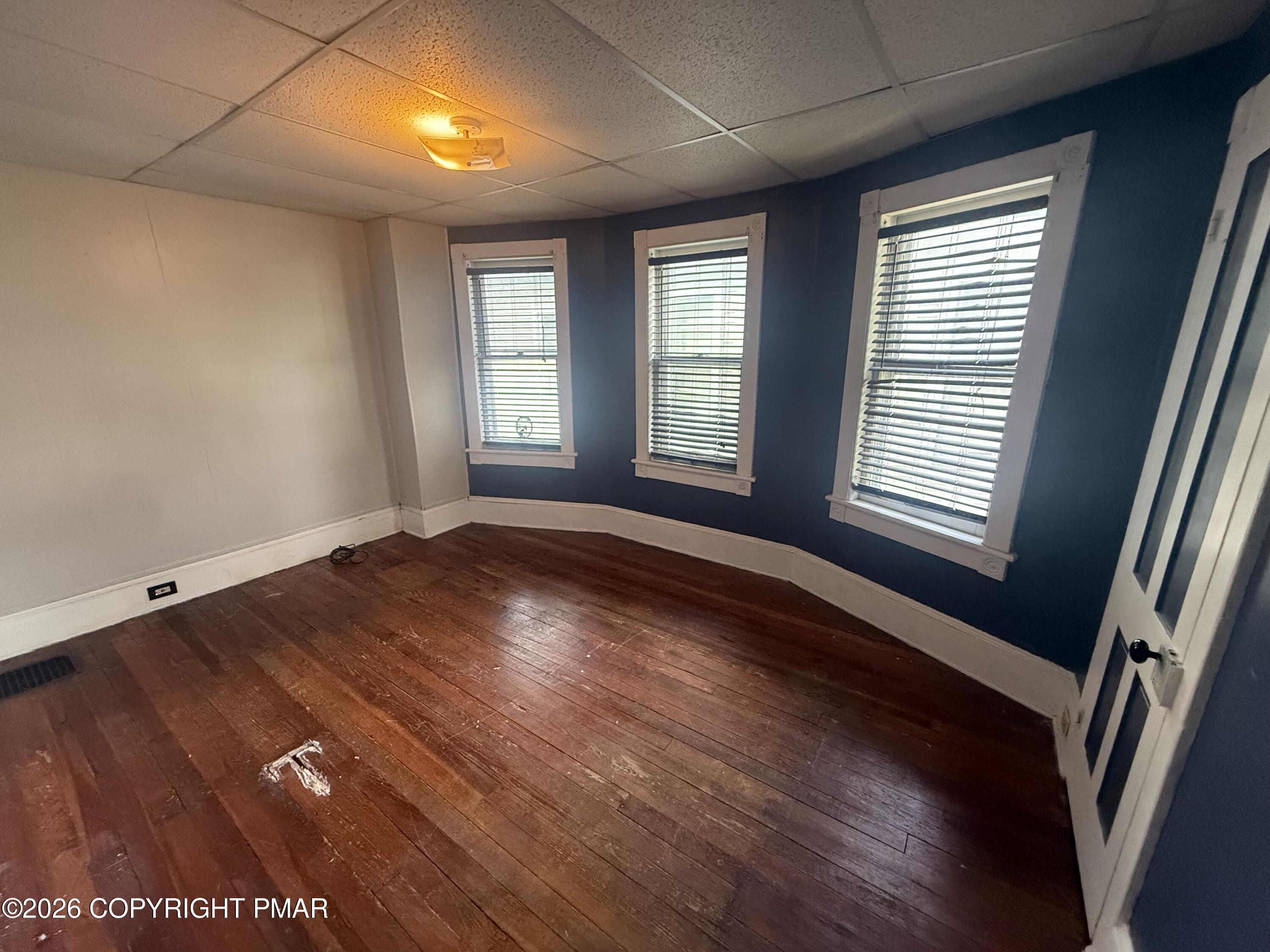 26-28 N Green Street Property Photo 16