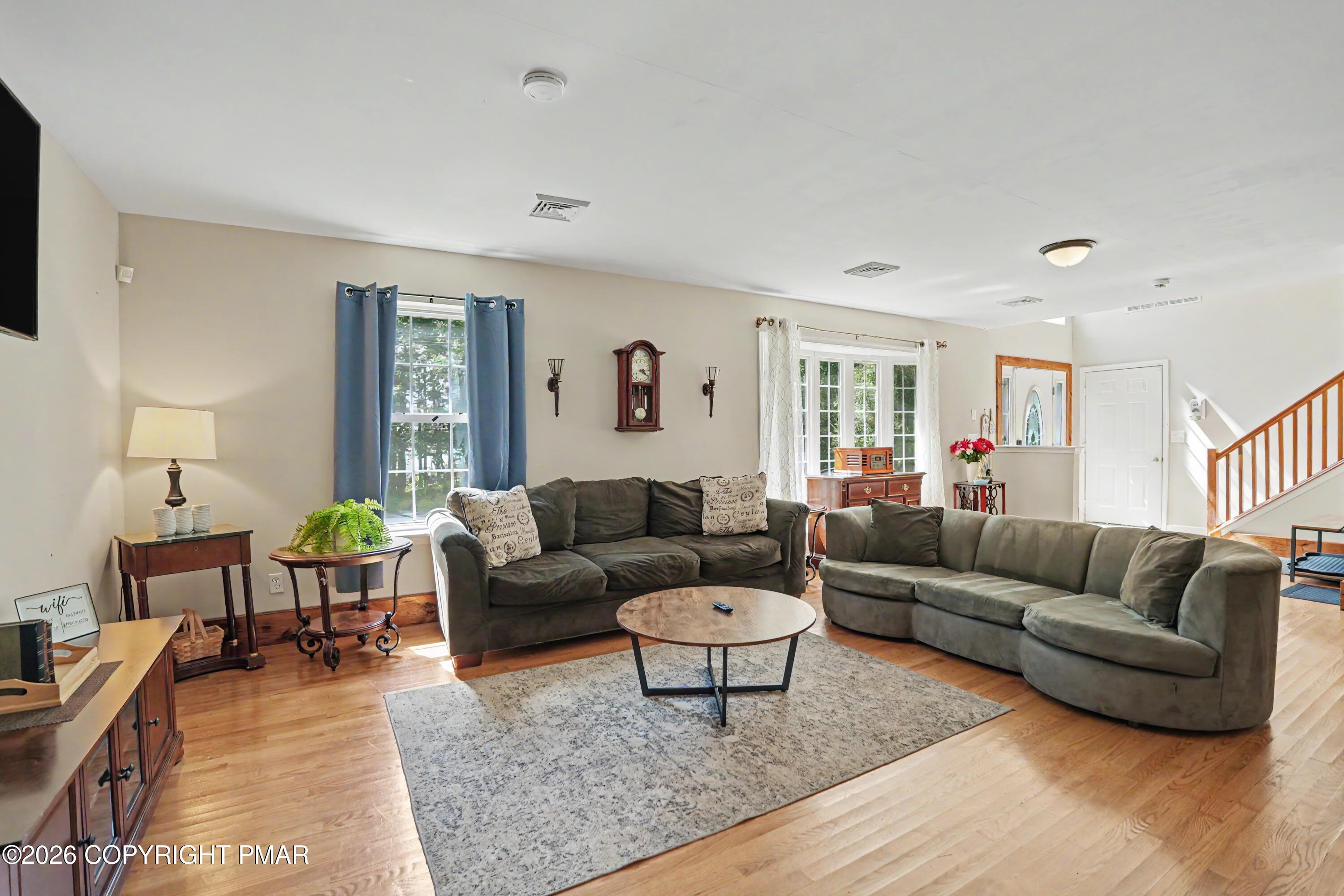220 Nadine Boulevard Property Photo 12