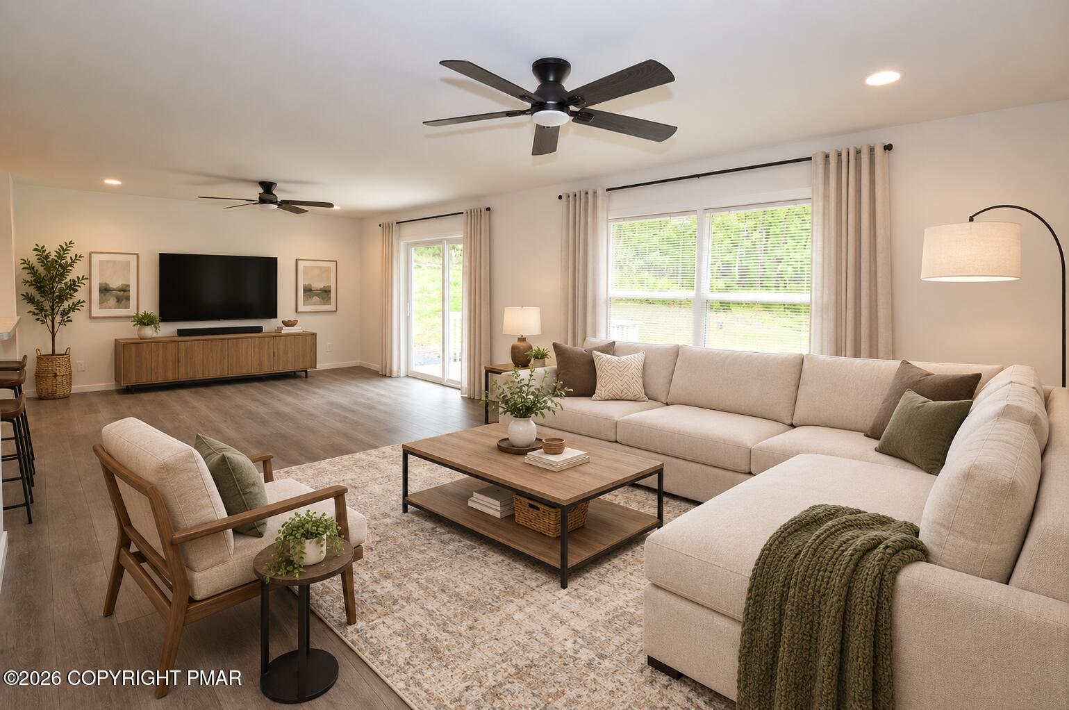 19 Sleepy Hollow Lane Property Photo 7