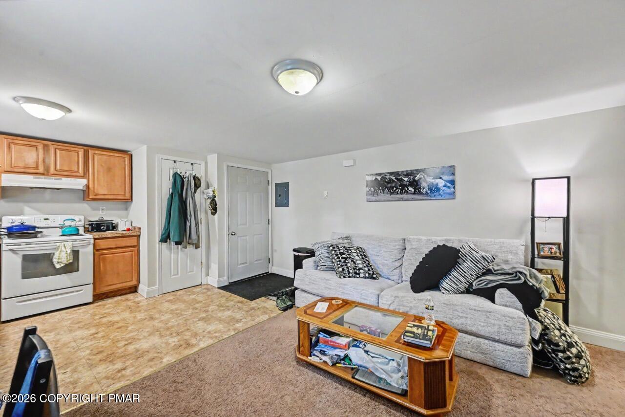 6525 Route 191 Property Photo 51