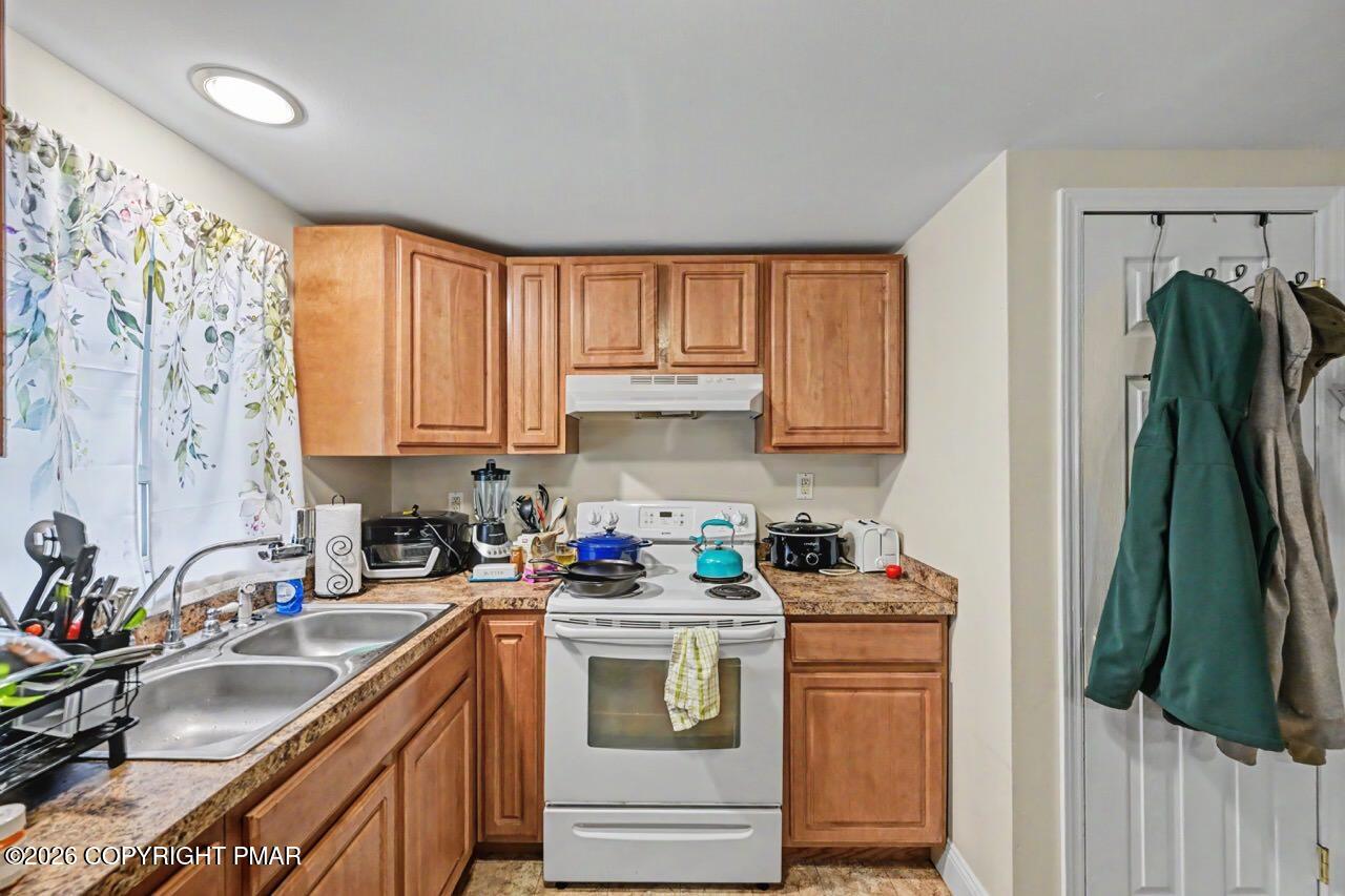 6525 Route 191 Property Photo 54
