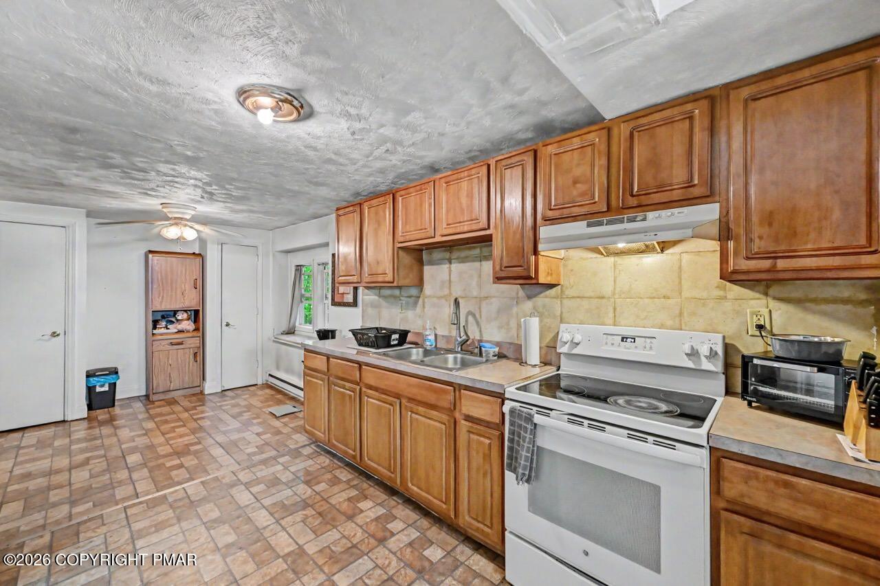 6525 Route 191 Property Photo 78