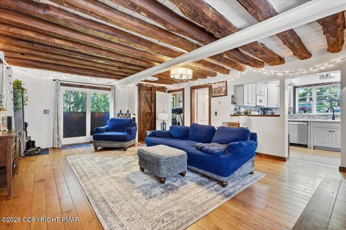 1408 Fox Gap Road Property Photo 9