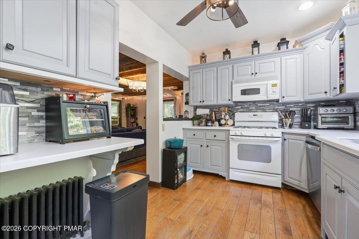 1408 Fox Gap Road Property Photo 12