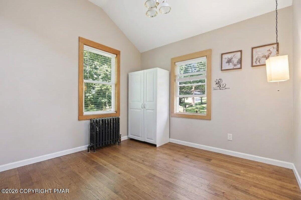1408 Fox Gap Road Property Photo 17