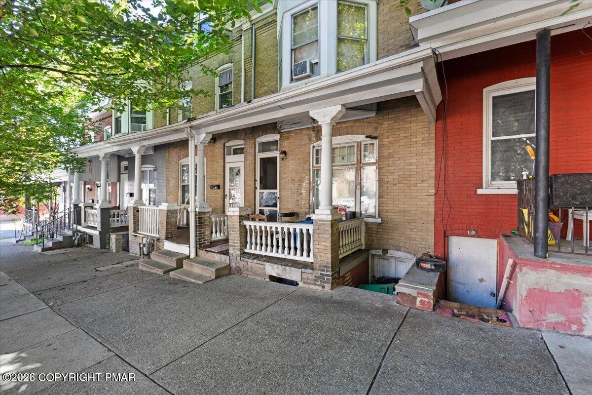 337 N 4th Street Property Photo 2