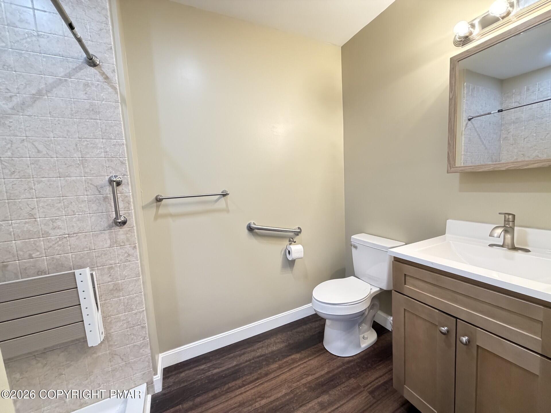 46 E Mill Street Property Photo 19