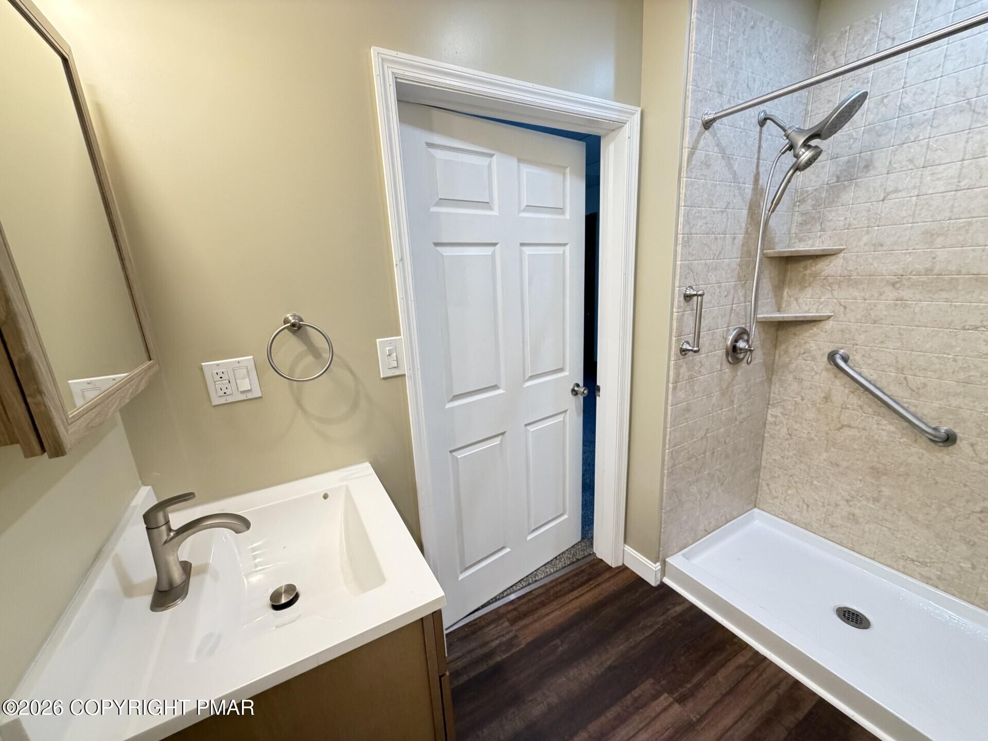 46 E Mill Street Property Photo 20