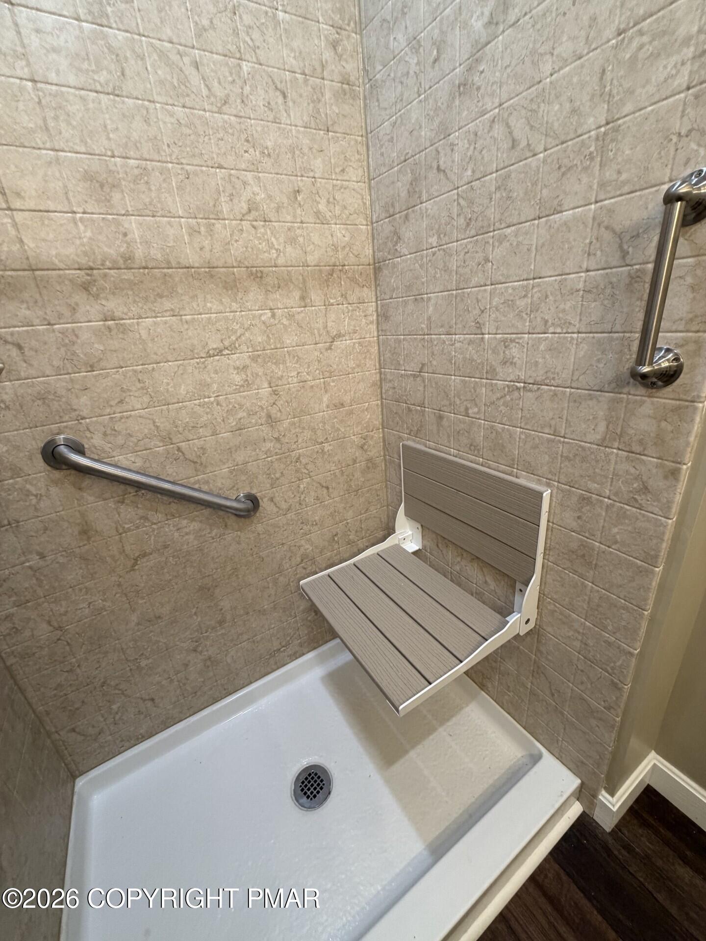 46 E Mill Street Property Photo 22