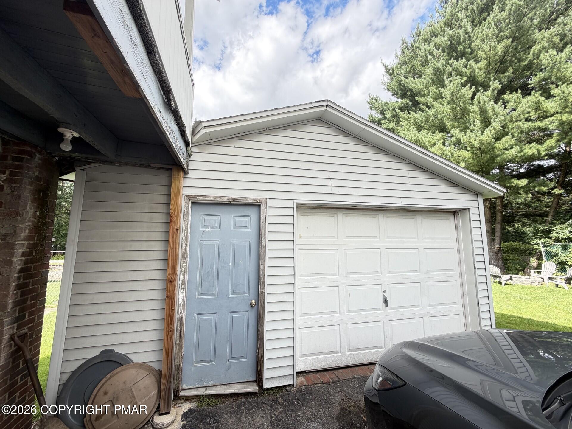 46 E Mill Street Property Photo 52