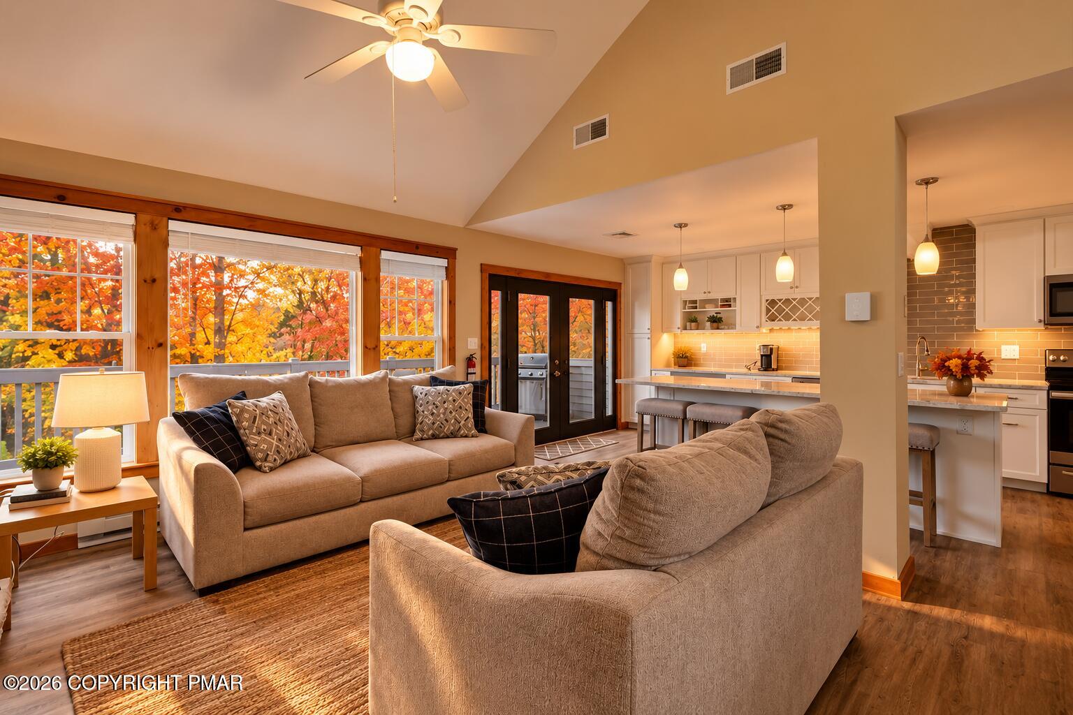 347 Hemlock Lane Property Photo 3
