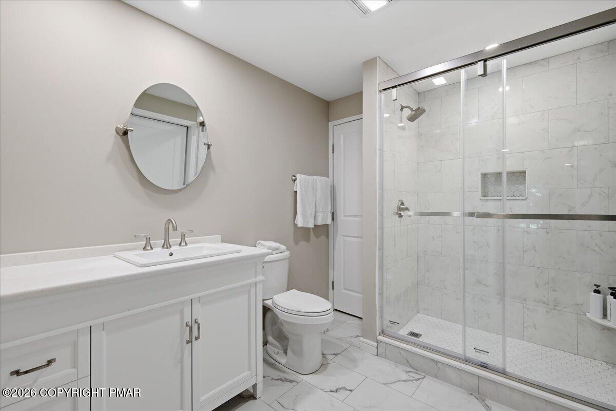 347 Hemlock Lane Property Photo 33
