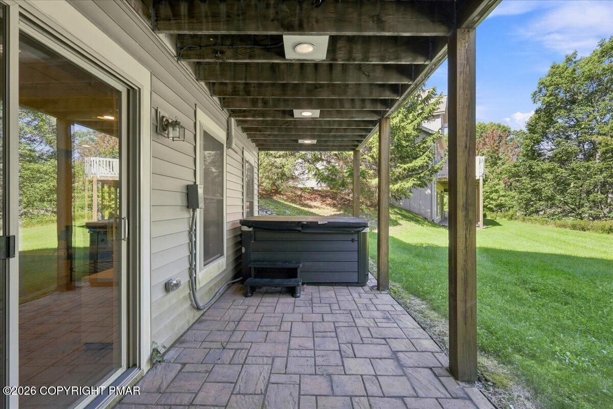 347 Hemlock Lane Property Photo 39