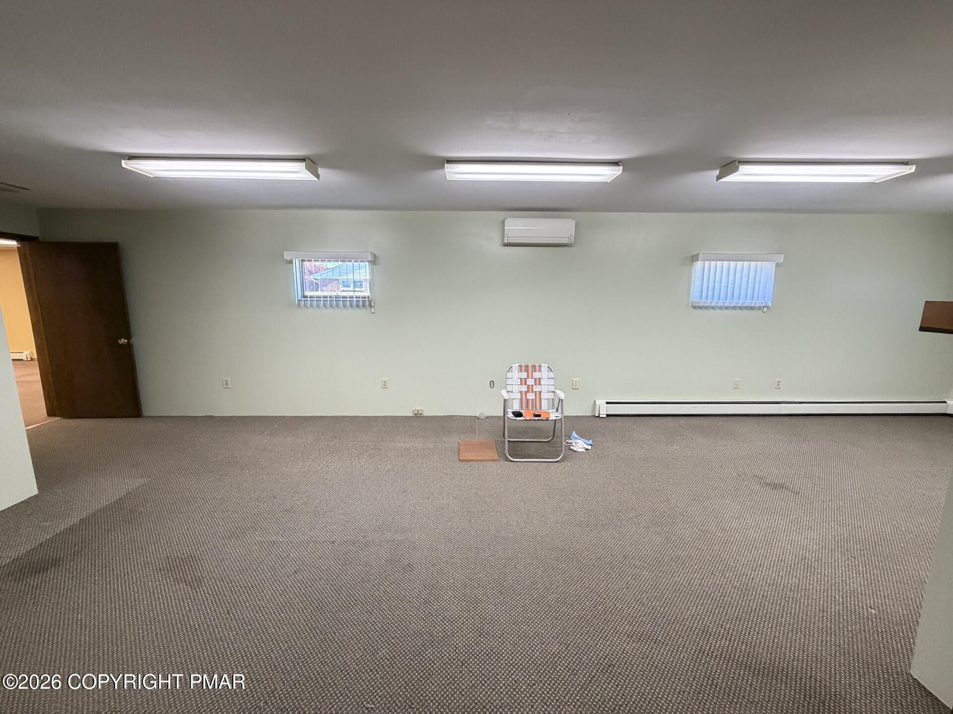 350 N Pine Street Property Photo 19