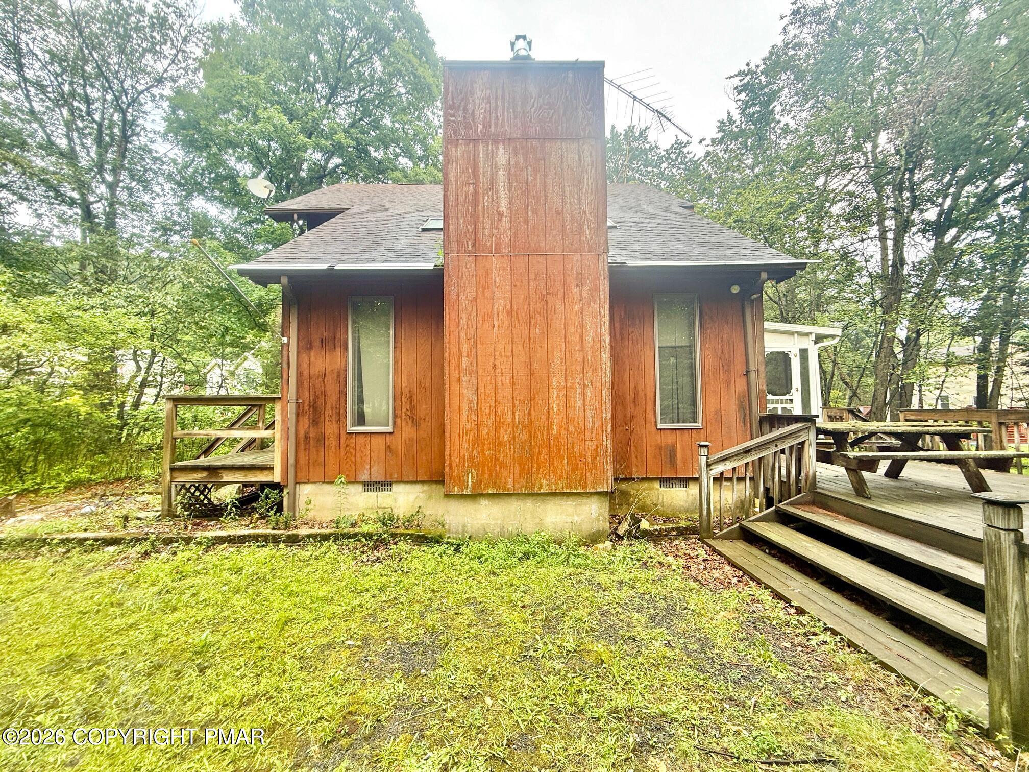 108 Tulip Trail 423 Property Photo 2