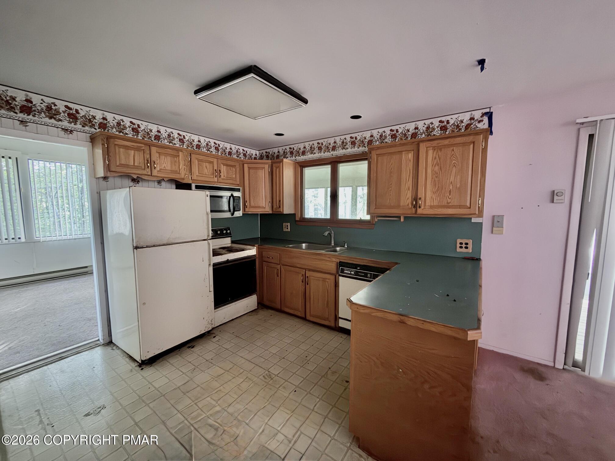 108 Tulip Trail 423 Property Photo 8