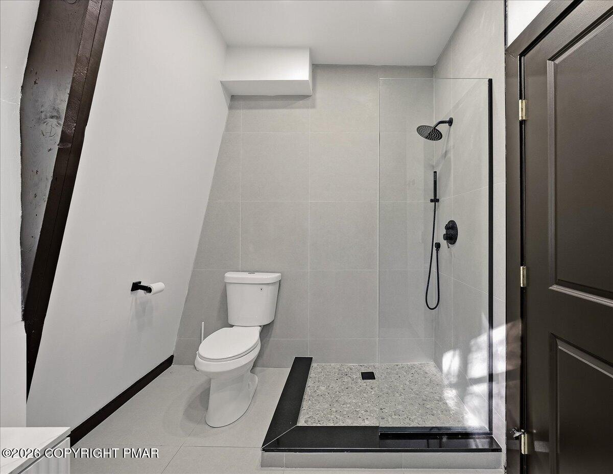 3257 Trafalgar Avenue Property Photo 16