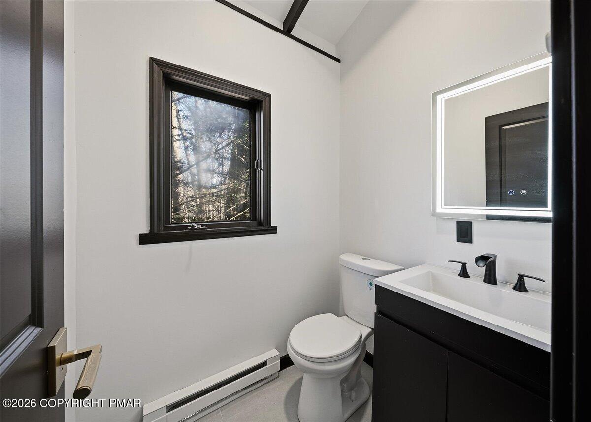 3257 Trafalgar Avenue Property Photo 19