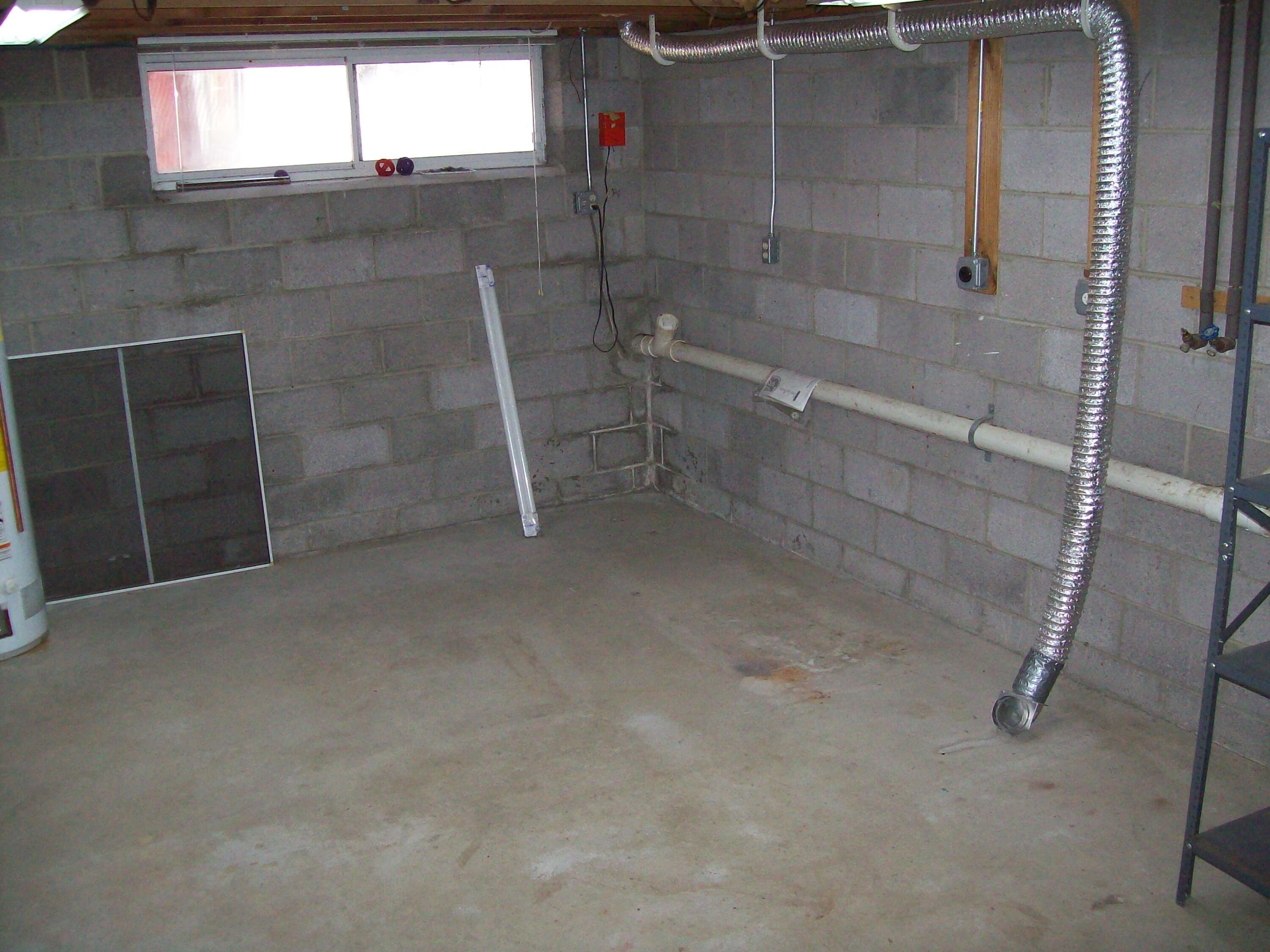 110 Pear Tree Ct Court Property Photo 17