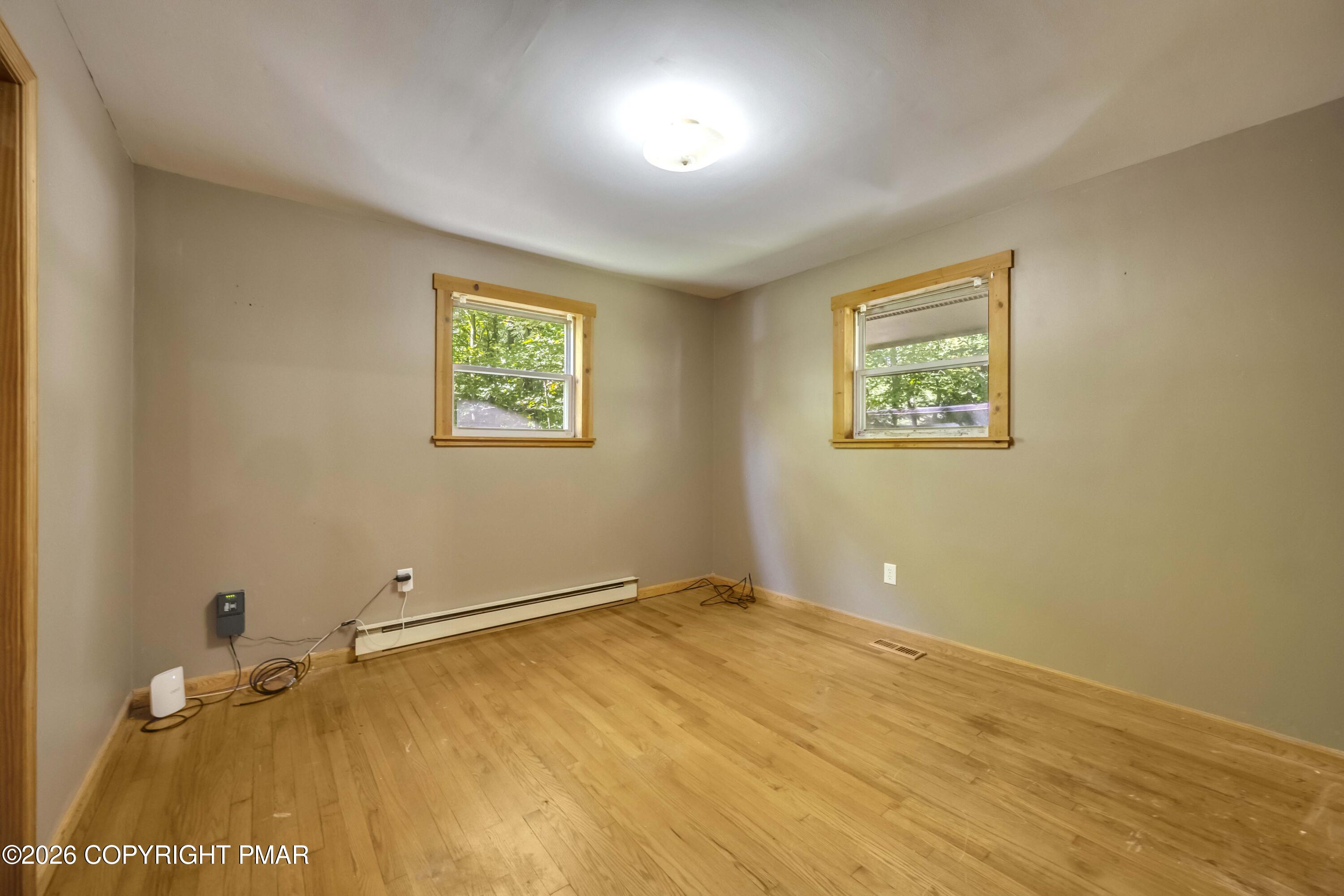 5262 Holiday Drive Property Photo 14