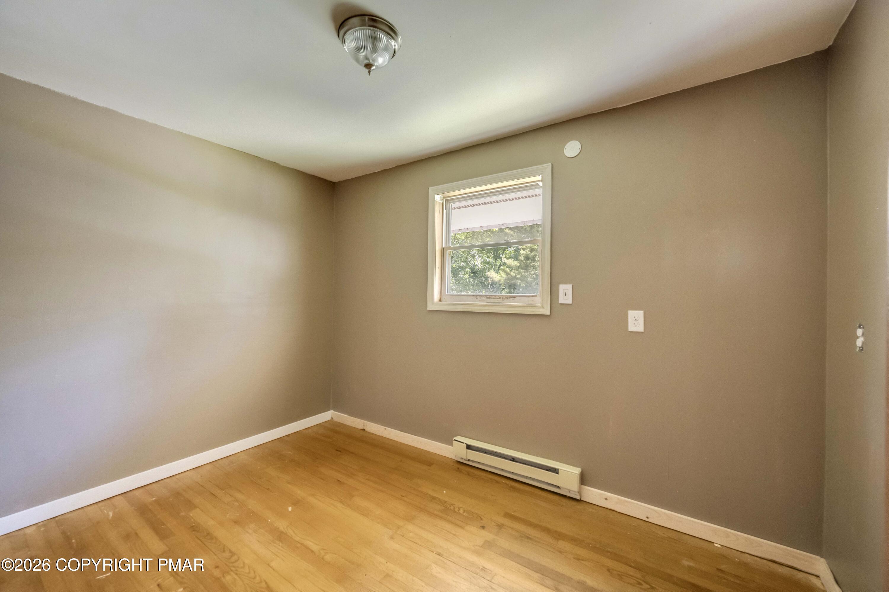 5262 Holiday Drive Property Photo 18