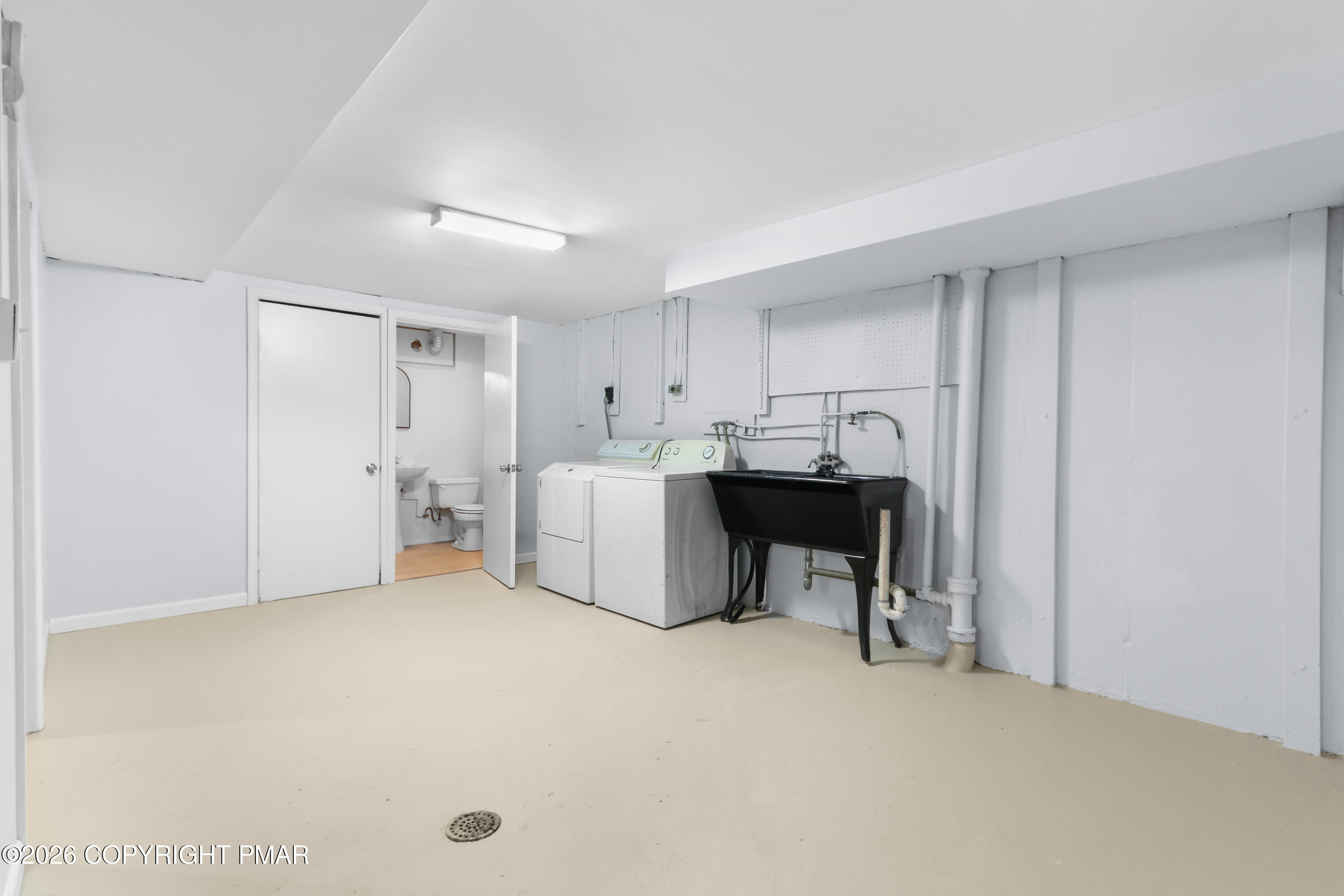 1740 Bayard Street Property Photo 32