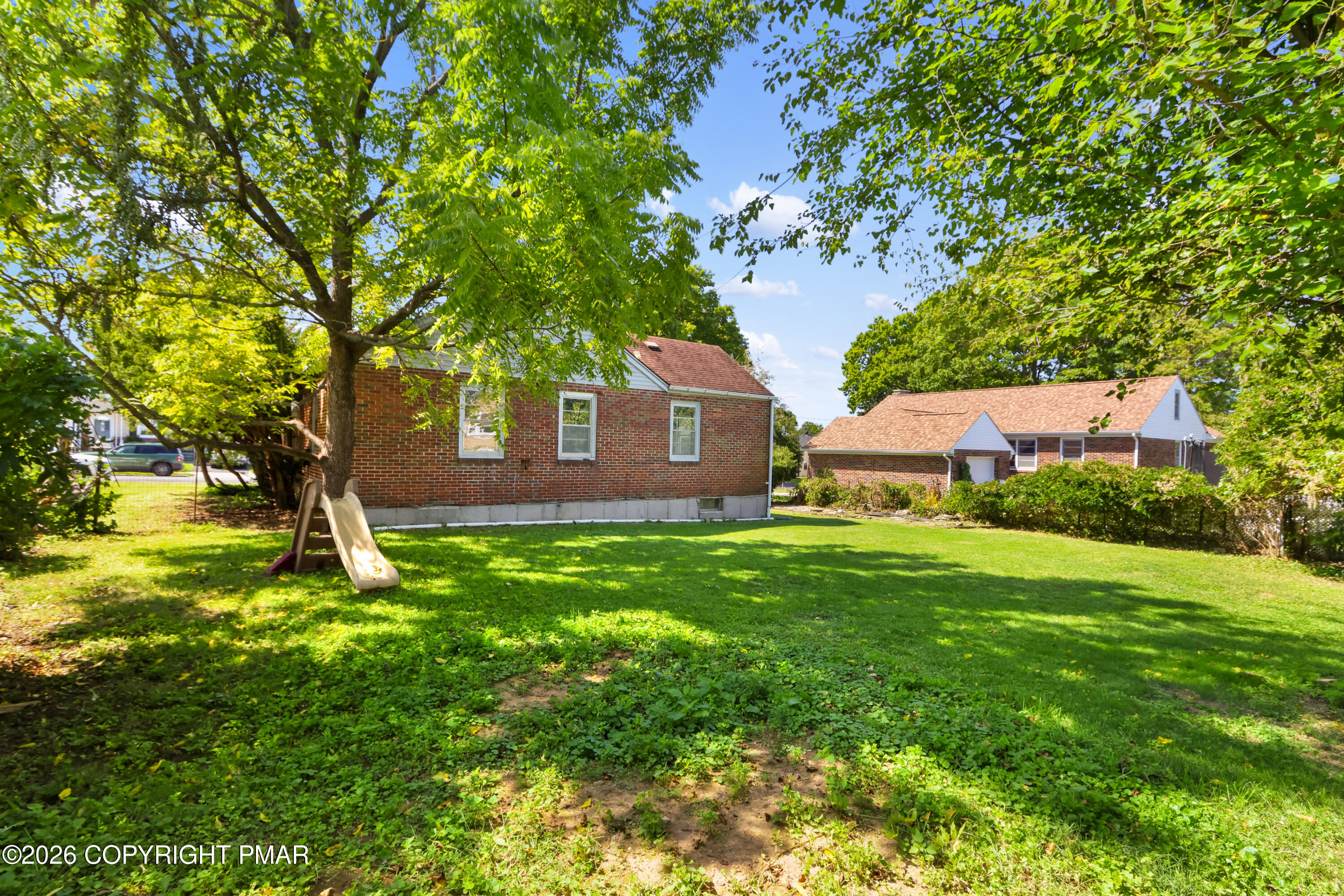 1740 Bayard Street Property Photo 34